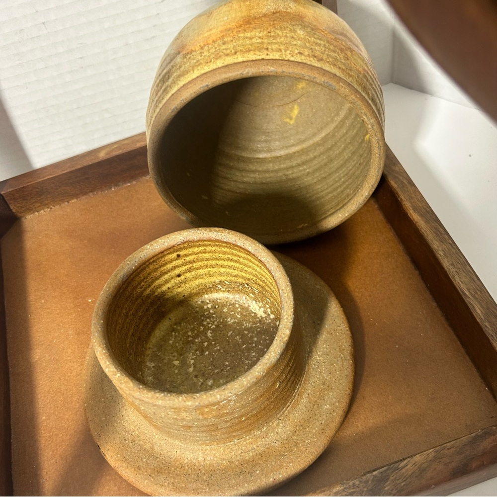 Studio Art Pottery Large Rustic Ceramic Butter Bell Saucer Signed by Artist - Picture 3 of 6